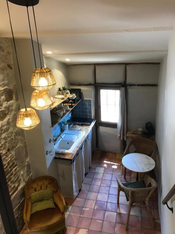 Le Pigeonnier Du Beffroi Villa Bruniquel Luaran gambar