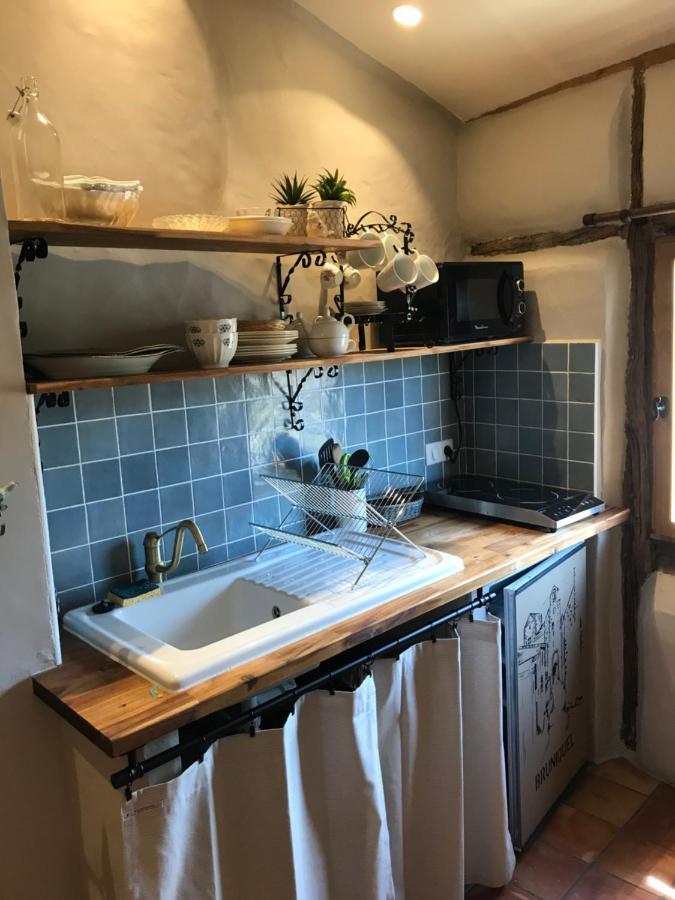 Le Pigeonnier Du Beffroi Villa Bruniquel Luaran gambar